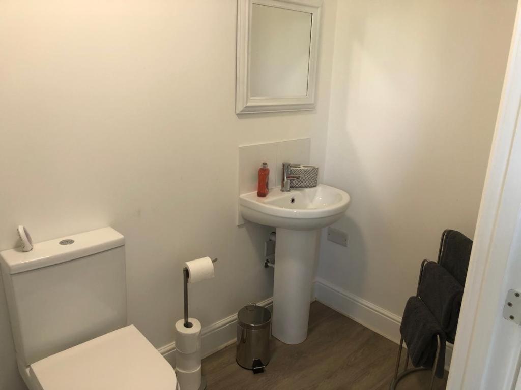 Apartmán Dease Manor Higham Ferrers Exteriér fotografie